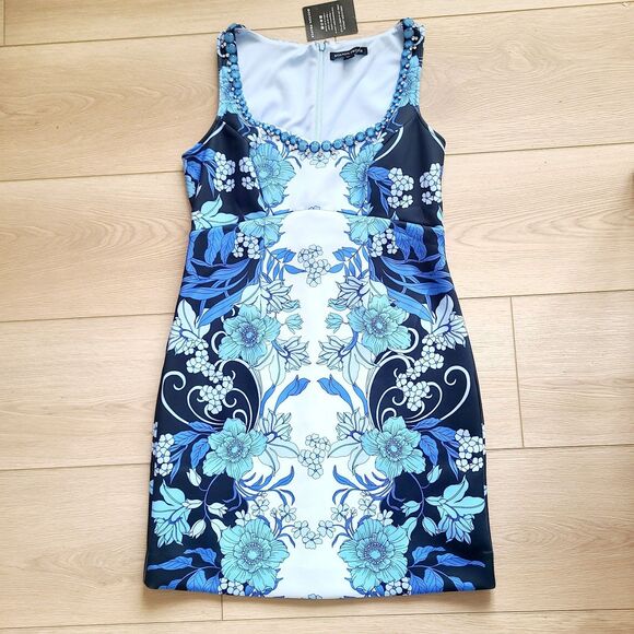 Boston Proper Dresses & Skirts - NEW Boston Proper Dress 10 Blue Floral Ponte Knit Jeweled Sleeveless Sheath